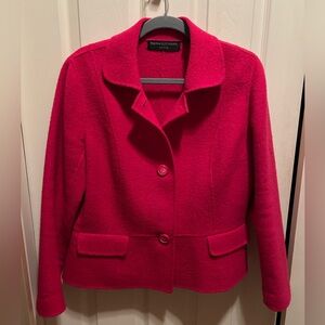 Dana Buchman Size 16 Petite. Stunning Fuchsia Pink Wool Short Blazer. 24” length